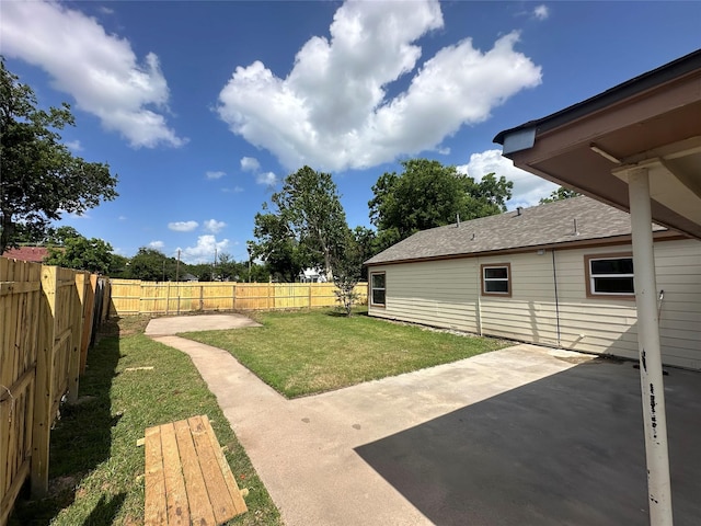 107 Mcarthur Ln, Cleburne, TX 76031 - view of yard featuring a patio