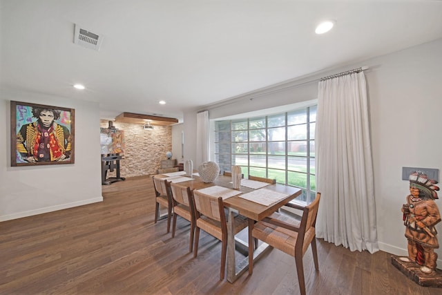 3116 Sharpview Ln, Dallas, TX 75228 - dining area with wood finished floors and recessed lighting