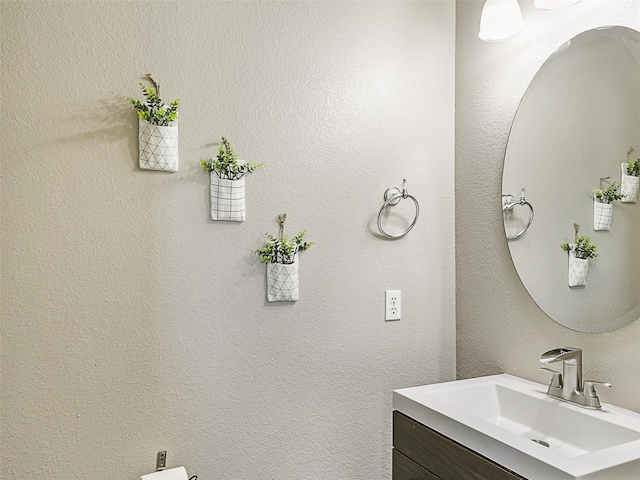 157 Castleridge Dr Unit B, Little Elm, TX 75068 - bathroom with vanity