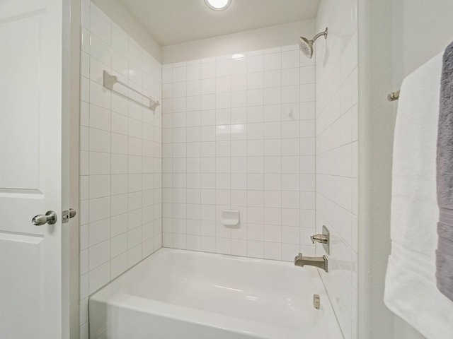 413 Winehart St, Lewisville, TX 75056 - bathroom with shower / washtub combination