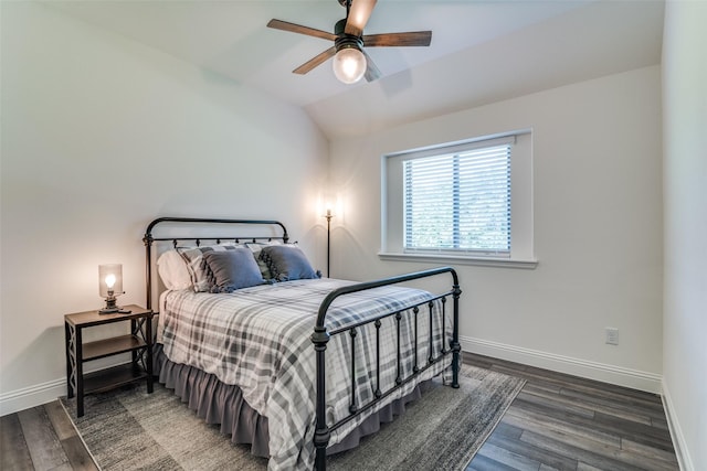 200 Tallgrass Dr, Lavon, TX 75166 - bedroom with wood finished floors, baseboards, vaulted ceiling, and a ceiling fan