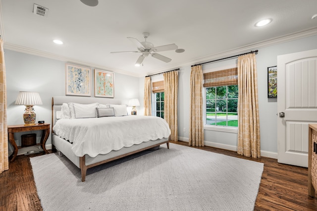 5507 W Amherst Ave, Dallas, TX 75209 - bedroom with crown molding, baseboards, dark wood-style floors, recessed lighting, and a ceiling fan