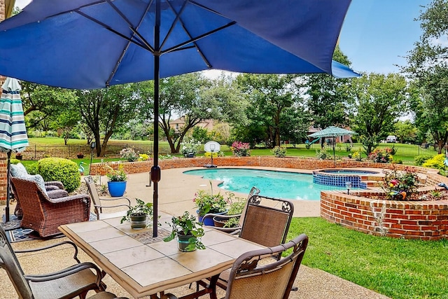 4700 Scoter Ln, Mckinney, TX 75072 - view of swimming pool with a patio, outdoor dining space, and a pool with connected hot tub