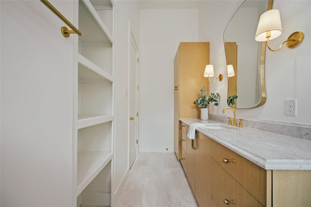 3727 Clover Ln, Dallas, TX 75220 - bathroom with vanity and built in features