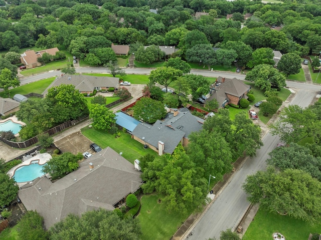 907 Green Terrace Ln, Duncanville, TX 75137 - aerial view of property and surrounding area featuring nearby suburban area