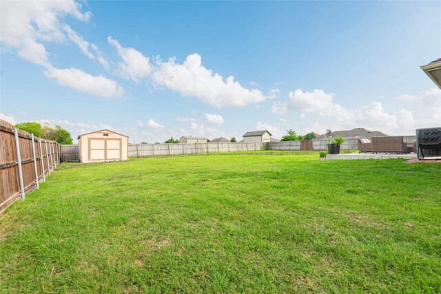 102 Avery Ln, Fate, TX 75189 - view of yard