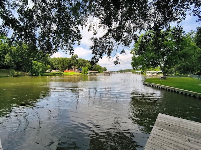 180 Arrowhead Way, Mabank, TX 75156