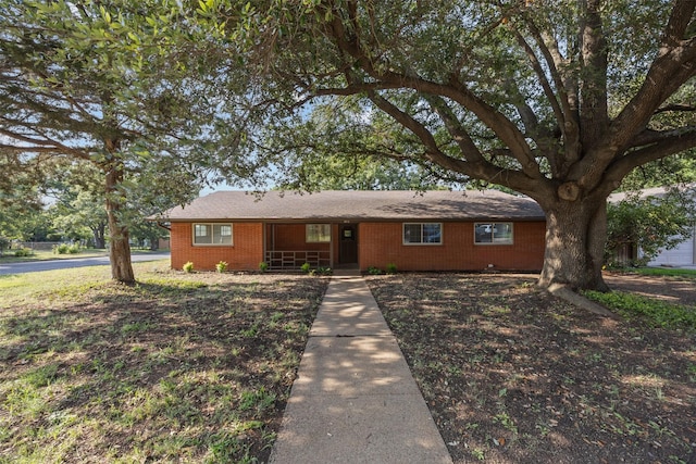 3212 Medina Ave, Fort Worth, TX 76133 - single story home featuring covered porch and brick siding