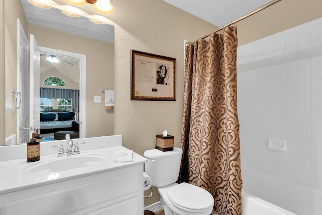 5210 Medallion Ct, Midlothian, TX 76065 - ensuite bathroom with vanity, toilet, shower / tub combo with curtain, and a ceiling fan
