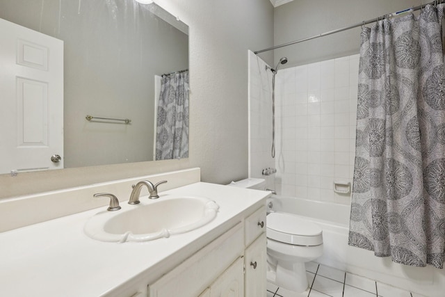 4616 Heatherbrook Ln, Grand Prairie, TX 75052 - full bath with toilet, vanity, shower / bathtub combination with curtain, and tile patterned floors