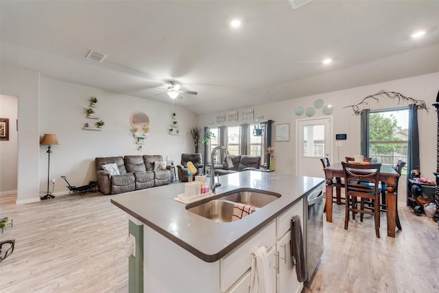621 Hidden Cove Dr, Princeton, TX 75407 - kitchen with a sink, a ceiling fan, light wood finished floors, dishwasher, and recessed lighting