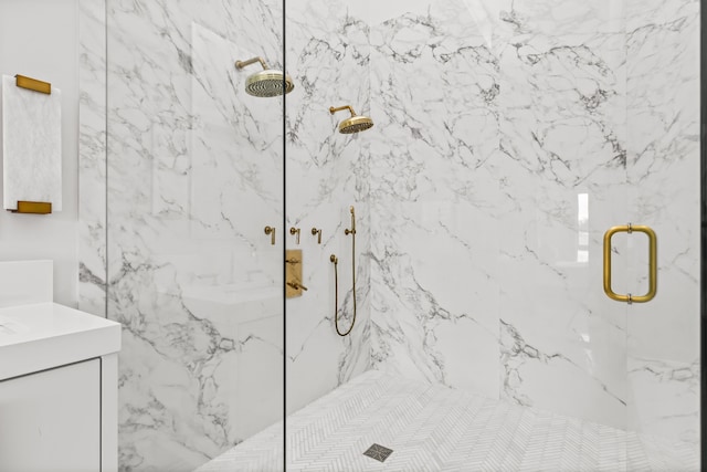 3909 Hawthorne Ave Unit 101, Dallas, TX 75219 - full bath with a marble finish shower and vanity