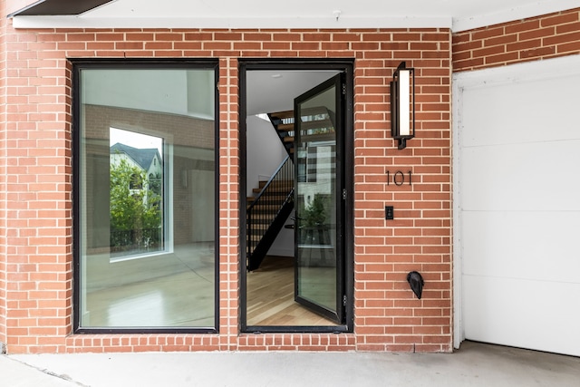 3909 Hawthorne Ave Unit 101, Dallas, TX 75219 - entrance to property featuring brick siding