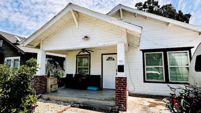 3030 Warren Ave, Dallas, TX 75215 - view of front of property with covered porch and a ceiling fan