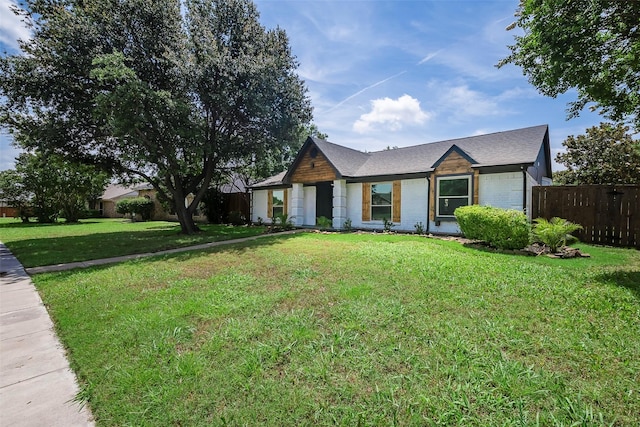 1112 Seabrook Dr, Plano, TX 75023 - view of front facade