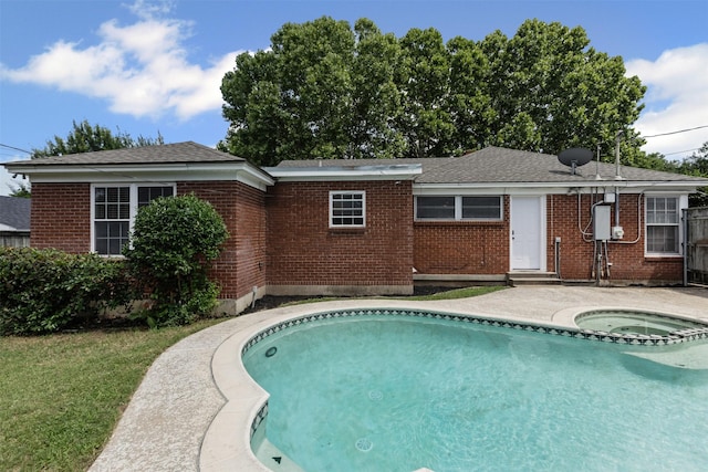 3516 Rogers Ave, Fort Worth, TX 76109 - view of swimming pool featuring a pool with connected hot tub