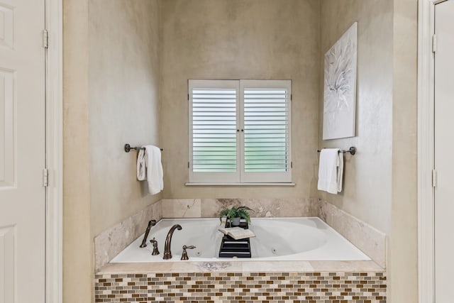 1094 Edith Cir, Richardson, TX 75080 - full bathroom featuring a tub with jets