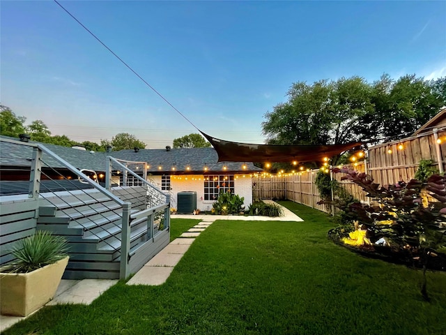 1635 W Pentagon Pkwy, Dallas, TX 75224 - view of yard with central AC