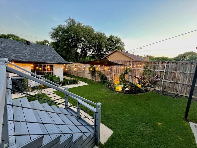 1635 W Pentagon Pkwy, Dallas, TX 75224 - view of yard at dusk