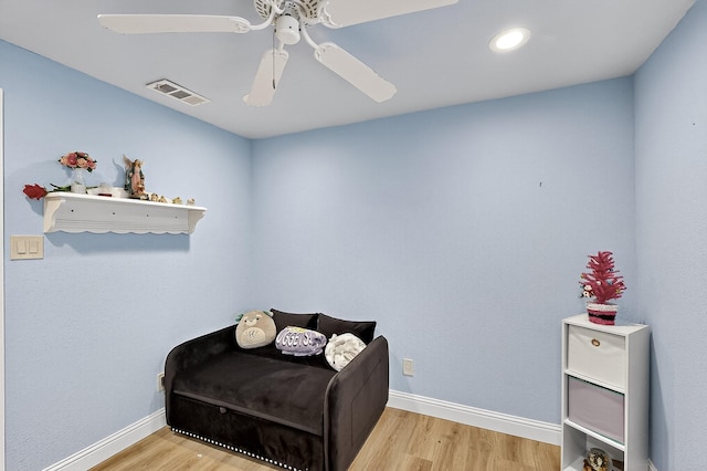 2226 Varsity Dr, Grand Prairie, TX 75051 - living area featuring wood finished floors, baseboards, ceiling fan, and recessed lighting