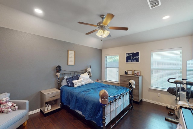 337 Grace Cir, Hurst, TX 76053 - bedroom featuring hardwood / wood-style floors, baseboards, recessed lighting, ceiling fan, and vaulted ceiling