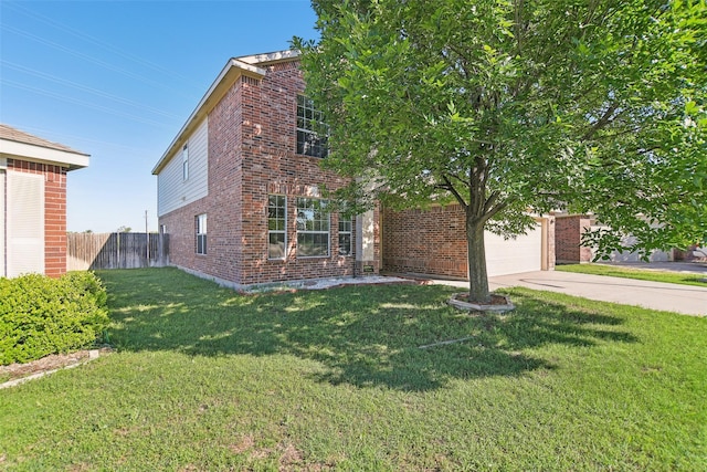 6321 Stone Lake Dr, Fort Worth, TX 76179 - view of side of home with brick siding and driveway
