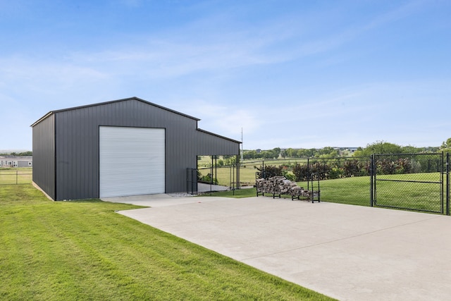 1001 Colina Vista Ln, Crowley, TX 76036 - view of outdoor structure featuring driveway