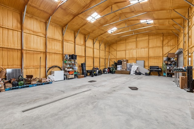 1001 Colina Vista Ln, Crowley, TX 76036 - view of garage
