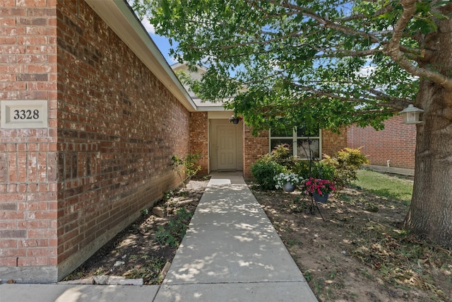 3328 Royal Crest Dr, Fort Worth, TX 76140 - view of exterior entry with brick siding