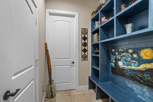 5100 Swisher Rd, Denton, TX 76208 - mudroom featuring baseboards