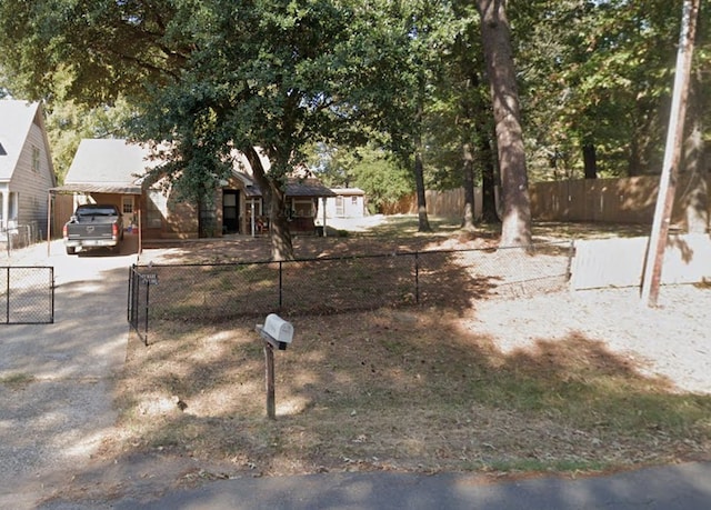 4126 Hampton Ln, Shreveport, LA 71107 - view of fenced yard