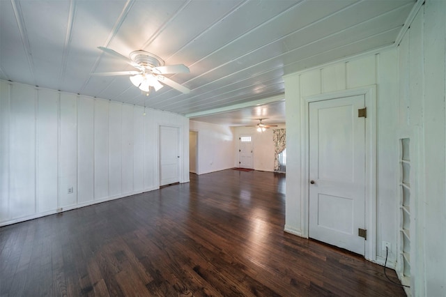 612 W Simmons St, Weatherford, TX 76086 - unfurnished room with ceiling fan and dark wood finished floors