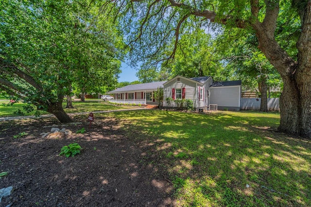 612 W Simmons St, Weatherford, TX 76086 - view of front of home