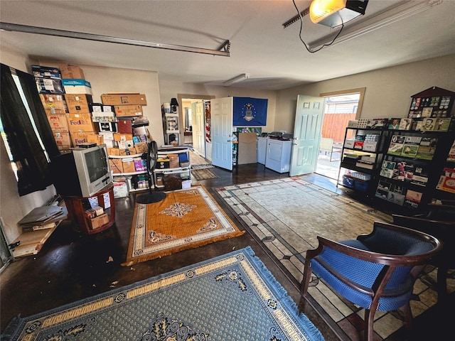 1000 S 4th St, Bonham, TX 75418 - living area with separate washer and dryer