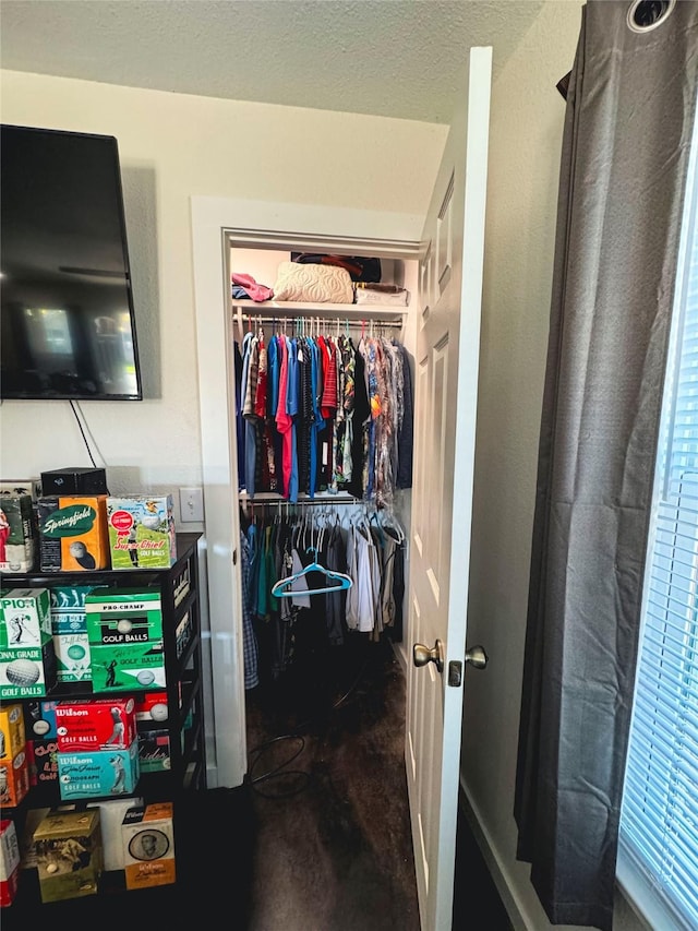 1000 S 4th St, Bonham, TX 75418 - view of closet