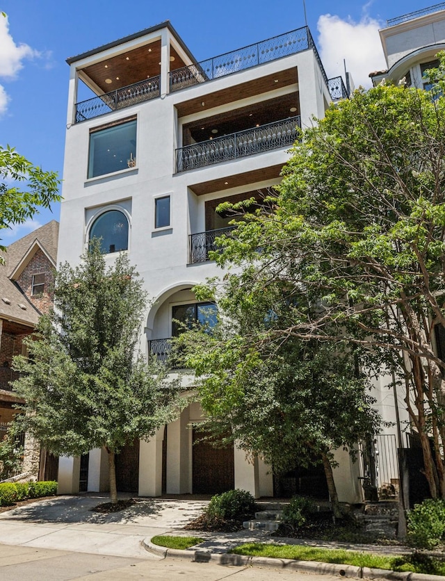 2210 Boll St, Dallas, TX 75204 - view of property
