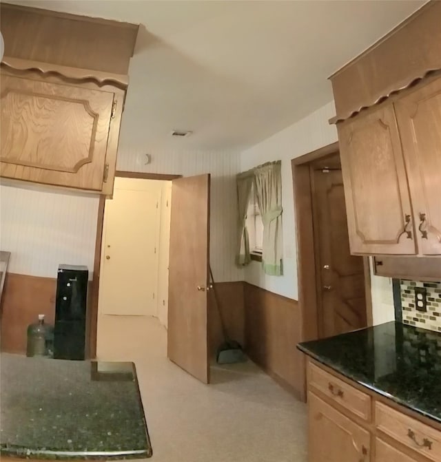 5805 Azteca Dr, Fort Worth, TX 76112 - kitchen featuring backsplash and light brown cabinets