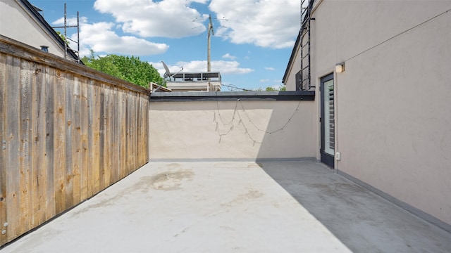 3901 Travis St Unit 230, Dallas, TX 75204 - view of patio / terrace