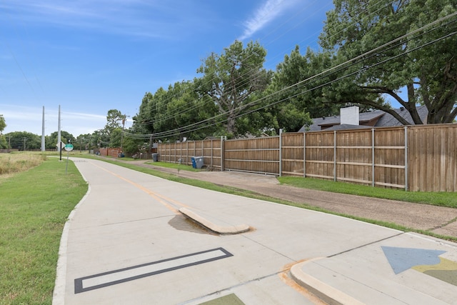 10328 Countess Dr, Dallas, TX 75229 - view of home's community