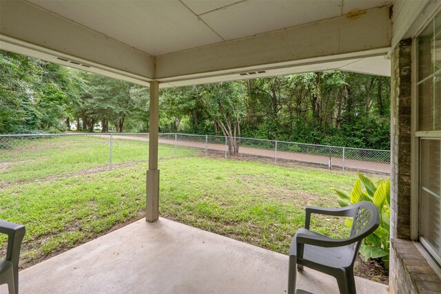 12752 Honeysuckle Cir, Eustace, TX 75124 - fenced backyard featuring a patio area