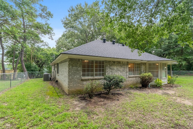 12752 Honeysuckle Cir, Eustace, TX 75124 - back of property featuring roof with shingles