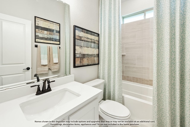 411 Atlas Cedar Dr, Glenn Heights, TX 75154 - full bath featuring toilet, vanity, and shower / tub combo