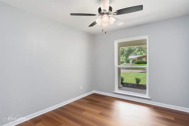 2869 Alkay Dr, Shreveport, LA 71118 - empty room with wood finished floors, baseboards, and a ceiling fan