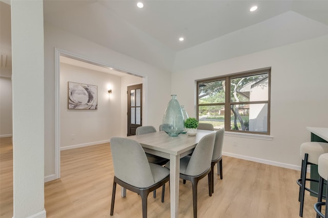 520 Oakcrest Dr, Coppell, TX 75019 - dining room with light wood-type flooring, baseboards, and recessed lighting