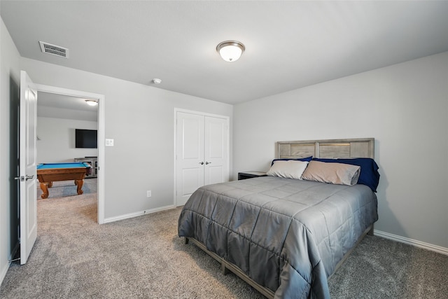 5637 Castle Peak Bnd, Fort Worth, TX 76126 - carpeted bedroom featuring baseboards, a closet, and billiards