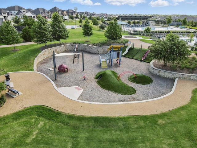 5637 Castle Peak Bnd, Fort Worth, TX 76126 - surrounding community with a residential view and a yard