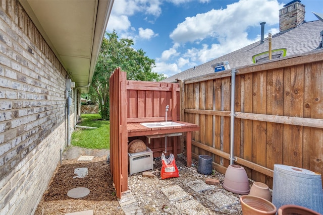 1520 Papeete Dr, Plano, TX 75075 - view of patio / terrace