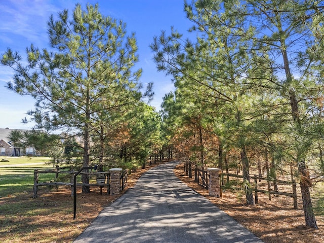 1057 Silver Lake Cir, Mount Pleasant, TX 75455 - view of home's community