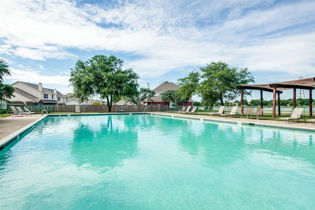 2705 Pioneer Dr, Denton, TX 76210 - view of community pool