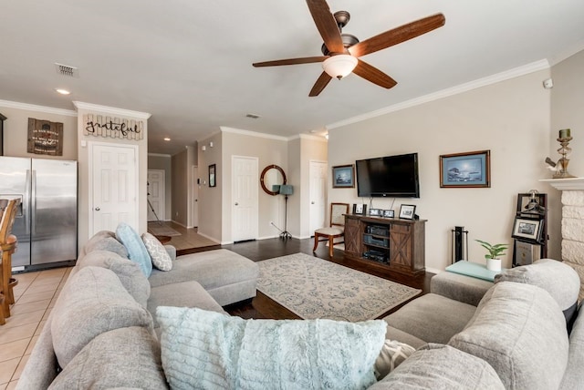 10237 Pyrite Dr, Fort Worth, TX 76131 - living area with ceiling fan, ornamental molding, baseboards, and recessed lighting